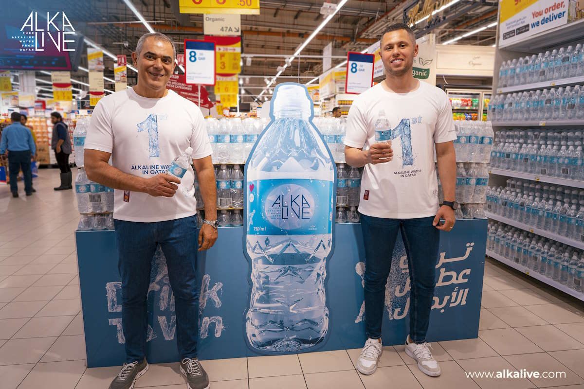 Exciting Day at the Malls: Alkalive Unveils the Stylish 750ml Bottle Campaign!
